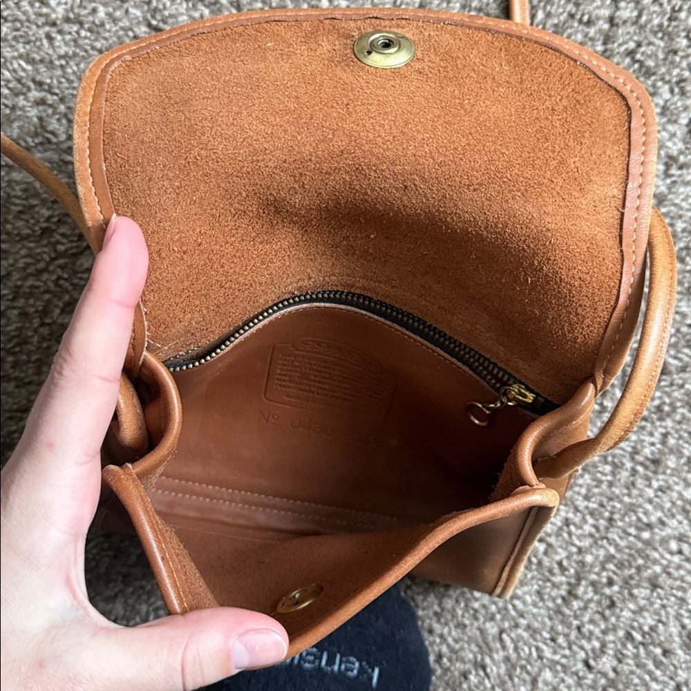 Vintage Coach Chrystie Bag - Picture 6 of 7